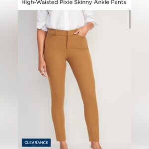 Old Navy high-waisted skinny pixie pants size 22
